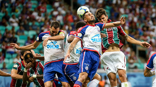 Com o resultado, o Bahia sobe três colocações e assume o 10º lugar (Foto: Lucas Merçon/ Fluminense FC)
