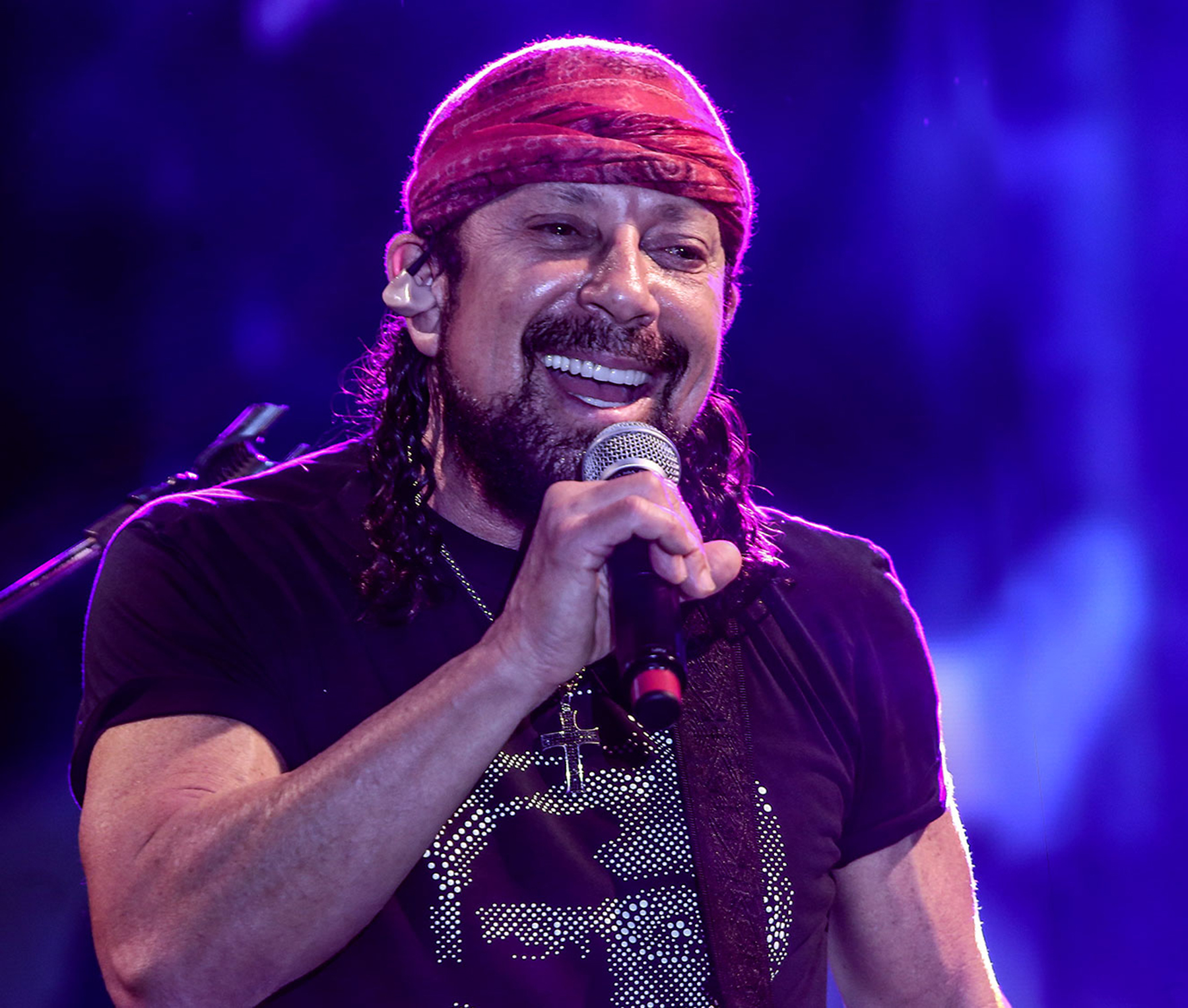Bell Marques canta seus maiores sucessos na Praia do Canto (Foto: Divulgação/Fábio Cunha)