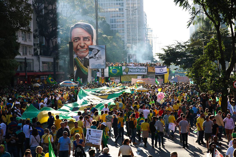 Ato em apoio ao governo de Jair Bolsonaro ocorrem neste domingo (26) na Avenida Paulista (Foto: Rovena Rosa / Agência Brasil)