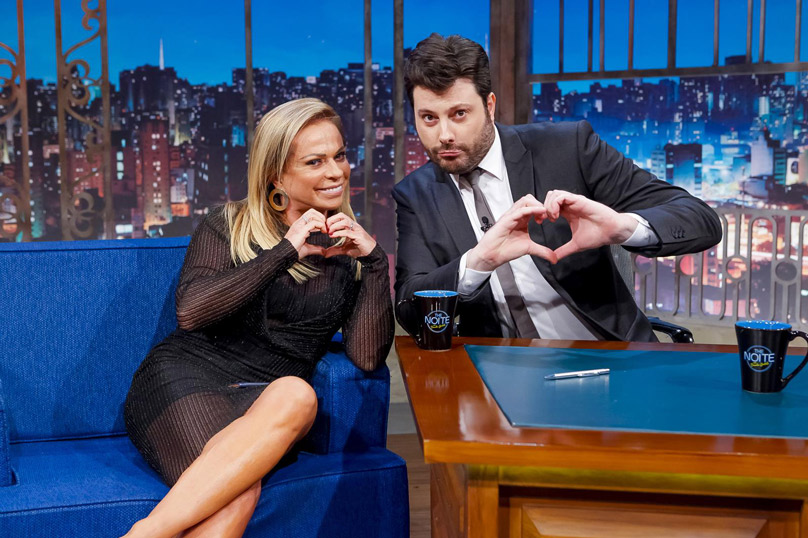 Christina Rocha e Danilo Gentili no The Noite (Foto: Gabriel Cardoso/SBT)