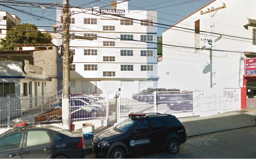 Sede da Delegacia de Repressão aos Crimes Cibernéticos, em Vitória (Foto: Reprodução/Google Street View)