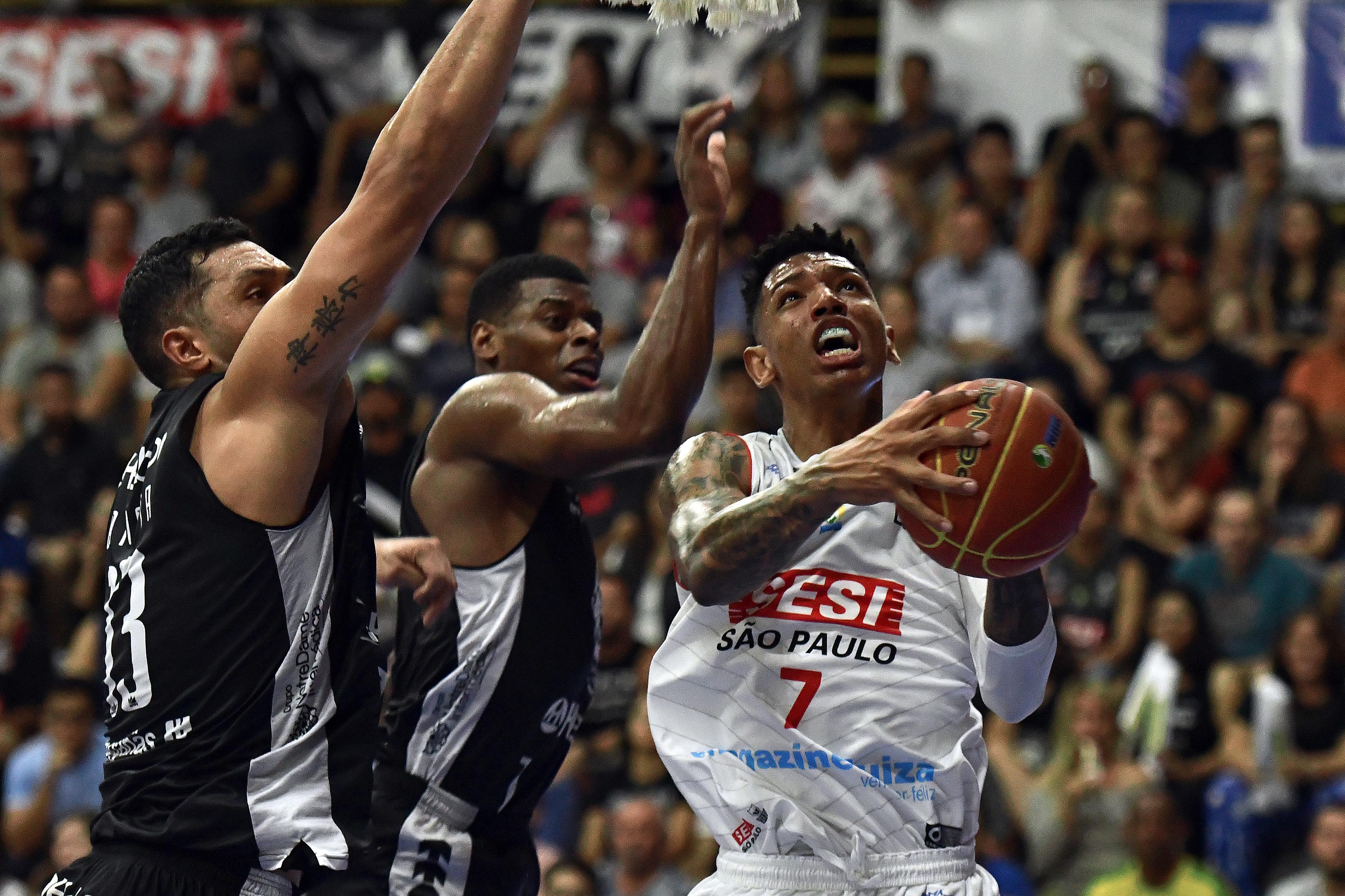 Didi em ação por Franca na semifinal do NBB (Foto: Divulgação/LNB)