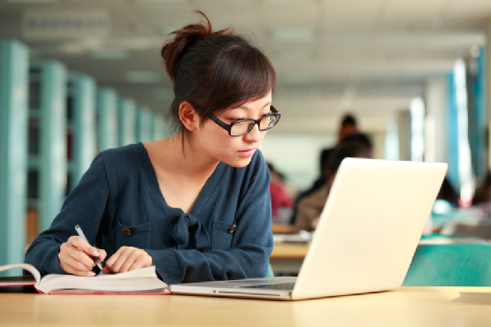 As matrículas em faculdades de EAD só tendem a aumentar a cada ano (Foto: Divulgação)