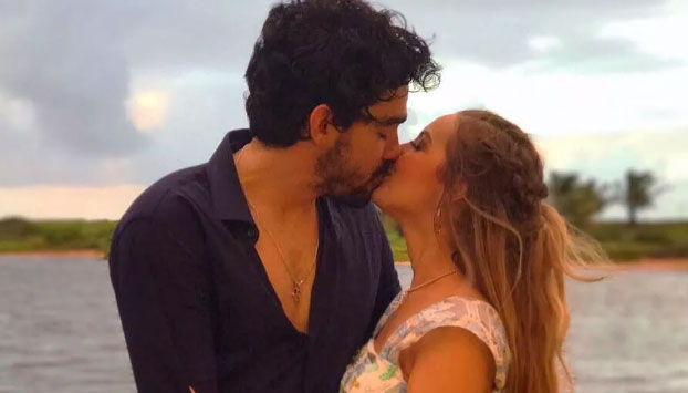 Gabriel Diniz e a namorada Karoline Calheiros (Foto: Reprodução / Instagram)