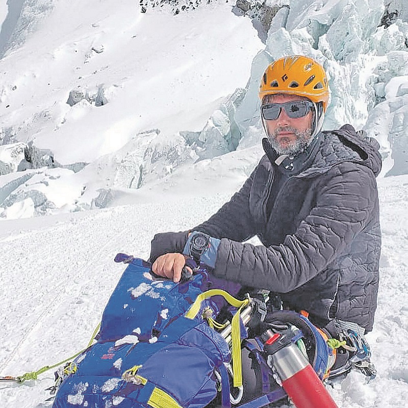 Juarez Soares após o encerramento do segundo ciclo de aclimatação (Foto: Reprodução/Instagram/@capixabasnoeverest )
