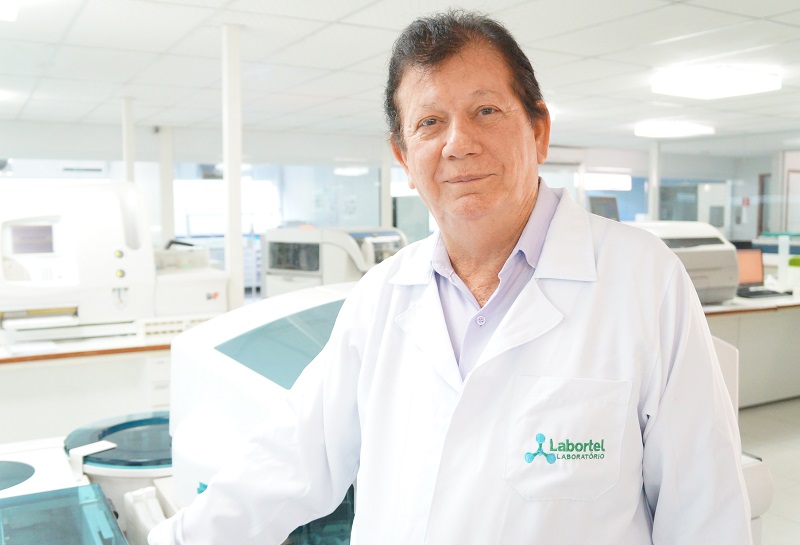 Francisco de Assis Paiva destaca que os dados genéticos ajudam a combater as doenças hereditárias. (Foto: Labortel)