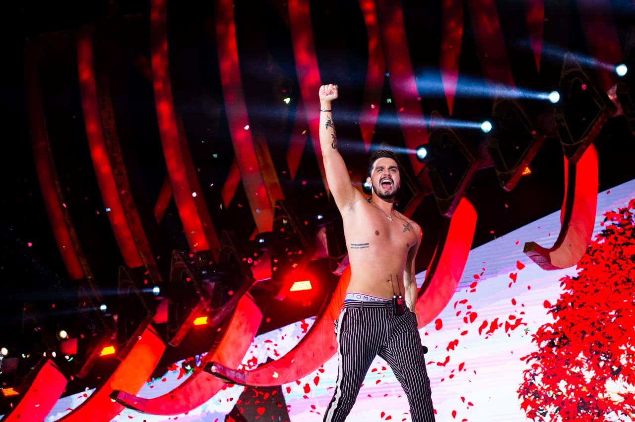 Luan Santana fez uma série de revelações amorosas para o canal de Matheus Mazzafera, no YouTube (Foto: Fred Pontes/Divulgação)