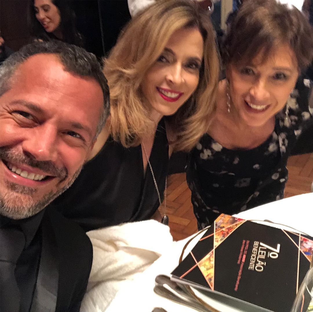 Malvino Salvador, Deborah Evelyn e Natalia do Vale (Foto: Reprodução/ Instagram @eumalvinosalvador)