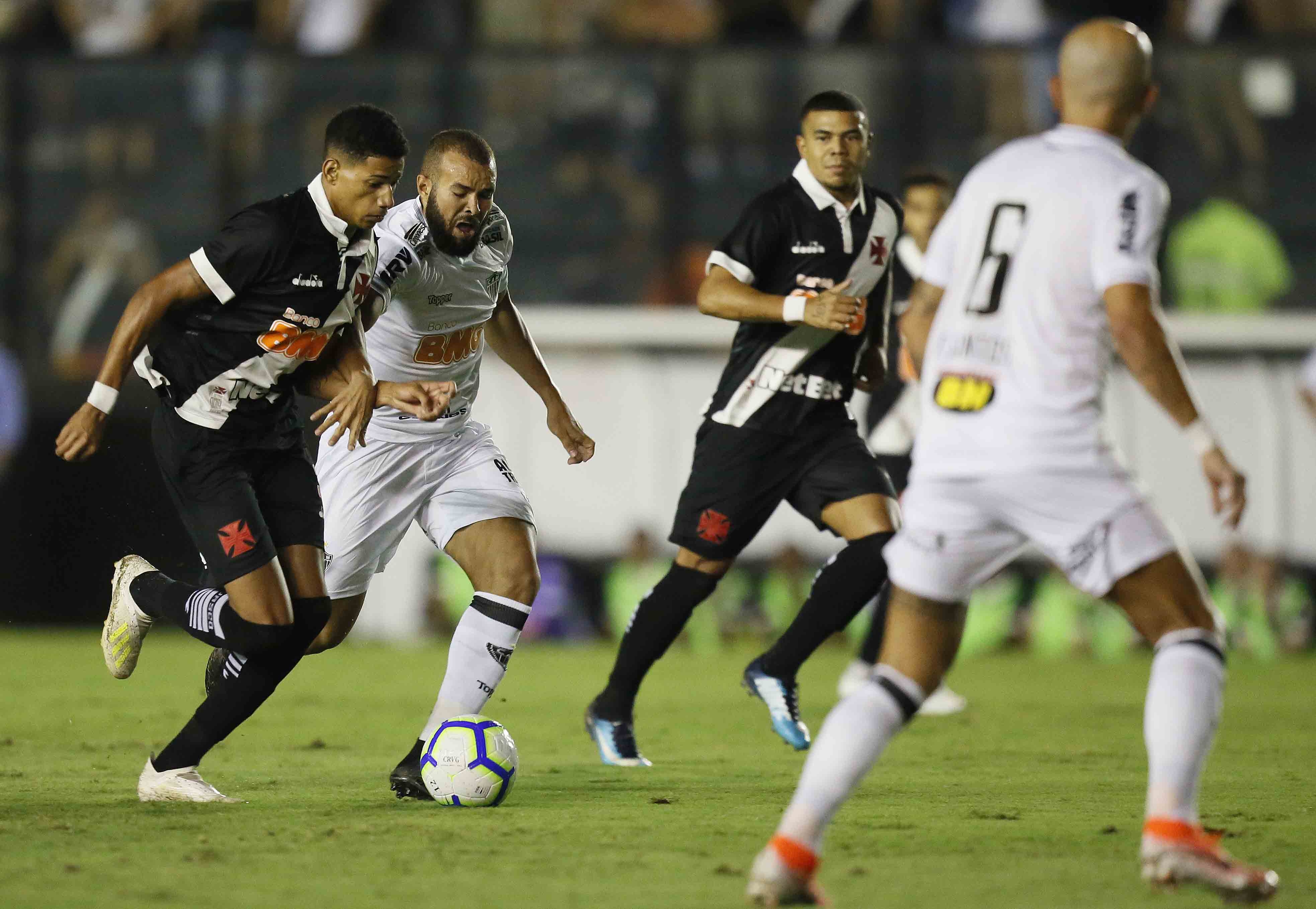Marrony deve iniciar a partida desta quinta-feira (13) entre os titulares (Foto: Rafael Ribeiro/Vasco)