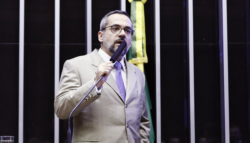 O ministro da Educação Abraham Weintraub diz não ter nenhum estudo para ampliar o número de cotas para a população trans (Foto: Luis Macedo/Câmara dos Deputados)