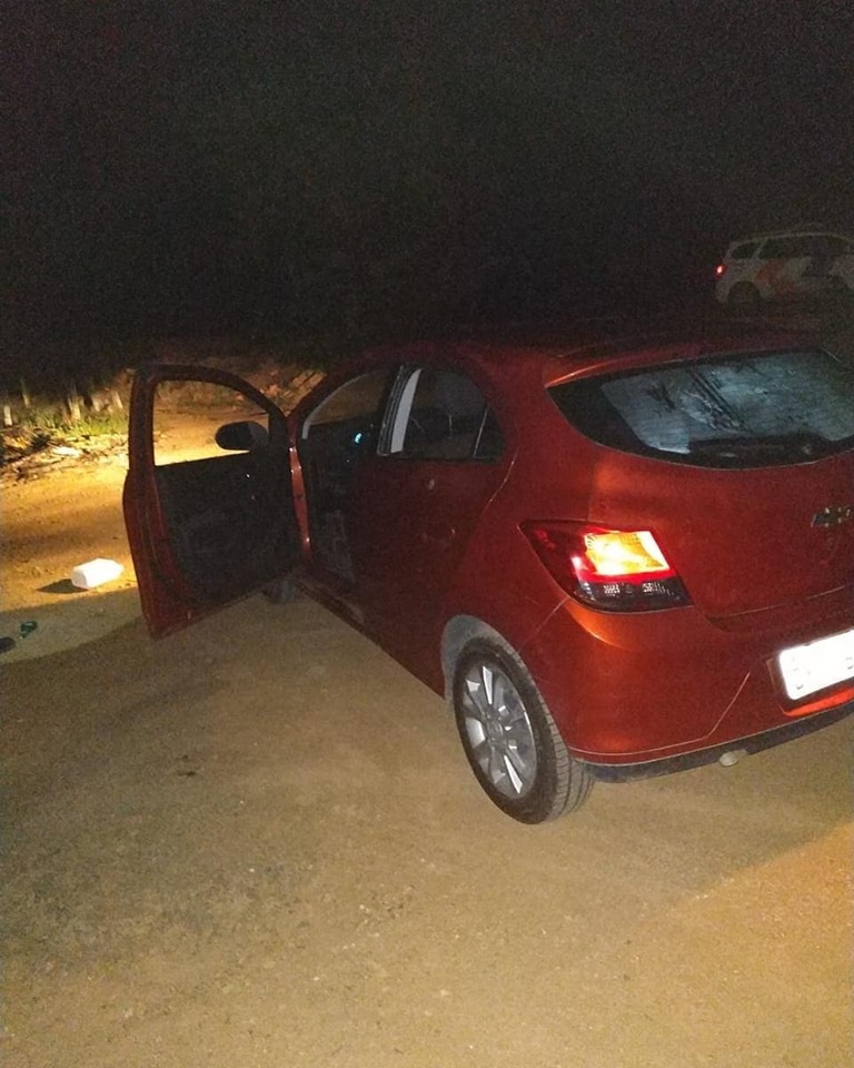 Carro foi recuperado após ação (Foto: Divulgação/ PMES)