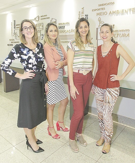 Aline, Viviane, Carla e Poliana têm cargos de liderança (Foto: Dayana Souza/AT)