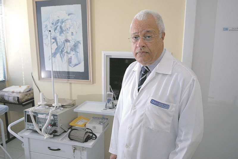 O oncologista Roberto Gomes está desparecido desde novembro de 2014. Ele foi visto pela última vez em São Paulo (Foto: Arquivo/AT)