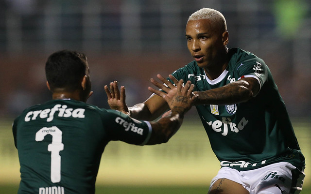 Palmeiras de Dudu e Deyverson atropelou o Santos (Foto: Ag.Palmeiras)
