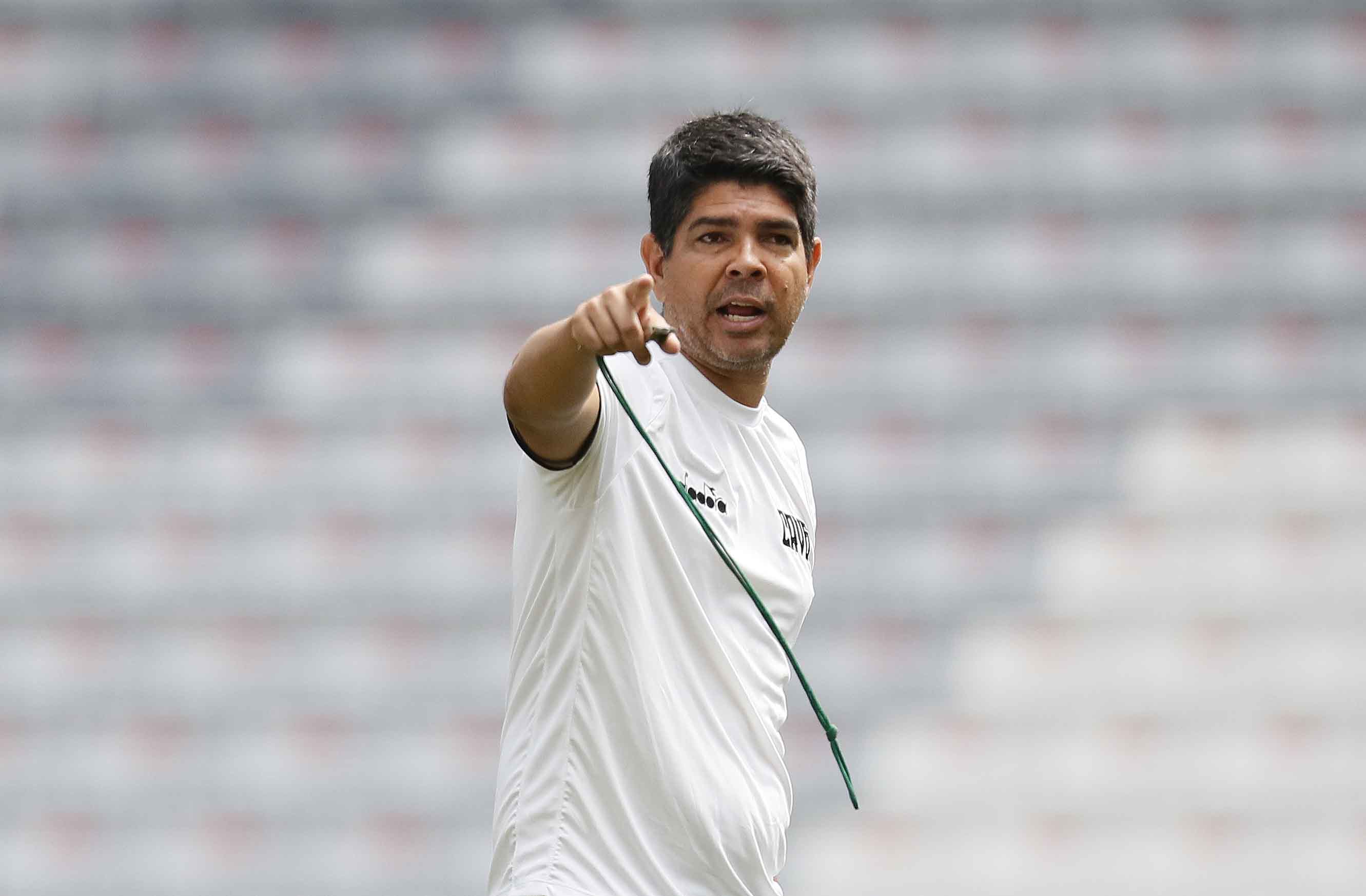 Qual é a ideia de jogo do Marcos Valadares? (Foto: Rafael Ribeiro/Vasco)