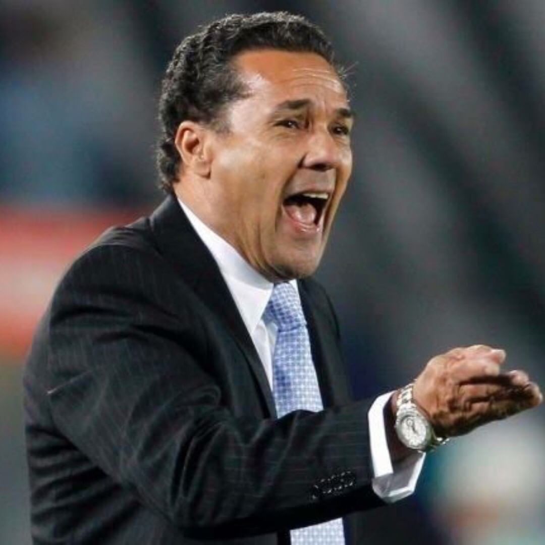 O técnico de 66 anos do Vasco (Foto: Reprodução/Instagram/@luxaoficial)