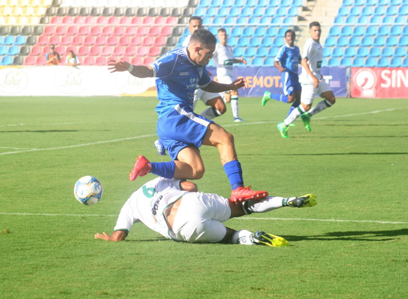 Partida foi realizada no Estádio Kléber Andrade (Foto: Wagner Chaló/Vitória)