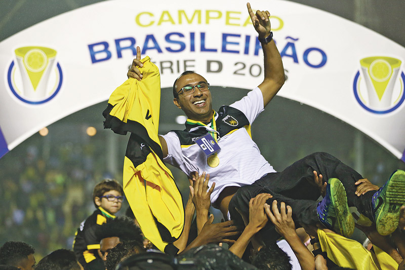Volta Redonda, em 2016, apostou no técnico Felipe Surian que já tinha experiência em acessos na Série D (Foto: Lucas Figueiredo/CBF)