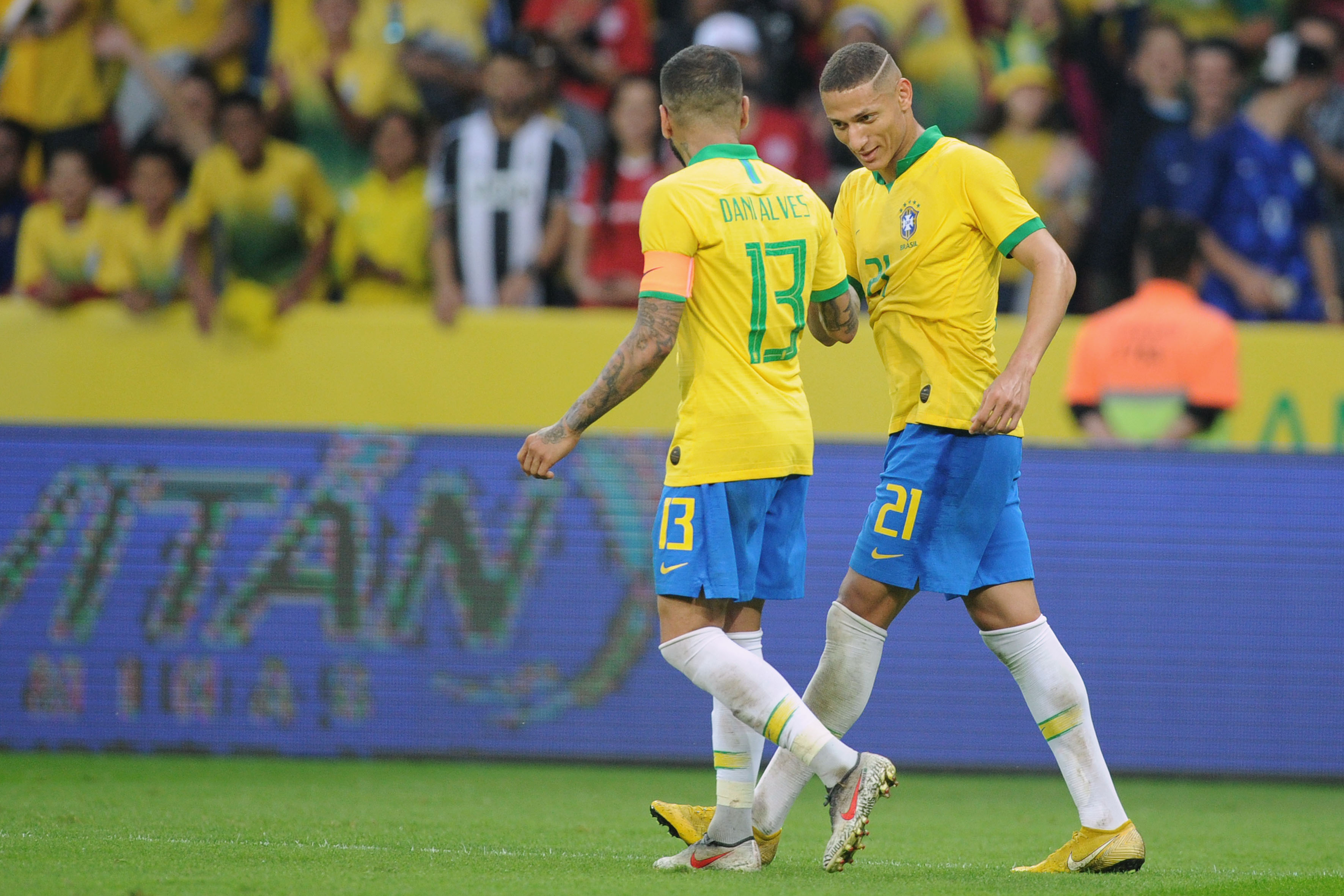 Richarlison marcou no final da partida. (Foto: Paulo Sousa)
