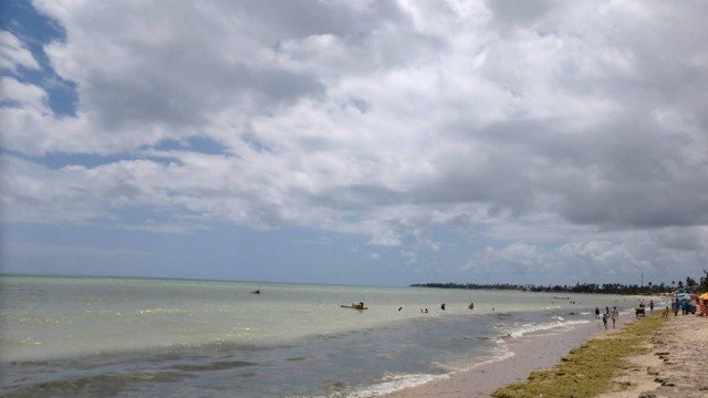 Praia de Maria Farinha no Recife (Foto: Divulgação)