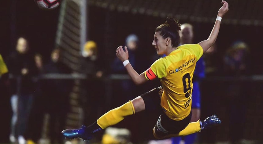 Suíça Florijana Ismaili, capitã do Young Boys (Foto: Divulgação / Facebook)