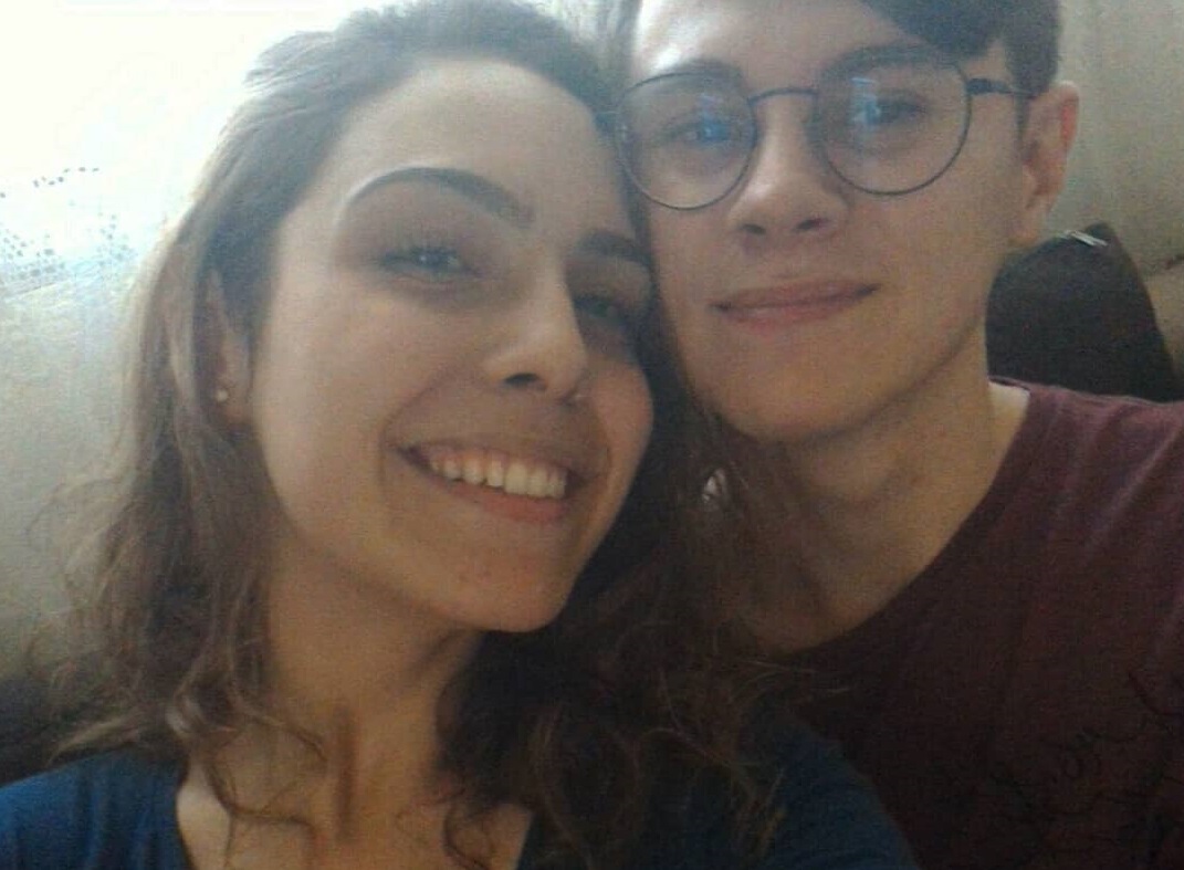 Isabela Tibcherani ao lado de Rafael Miguel (Foto: Reprodução/ Instagram)