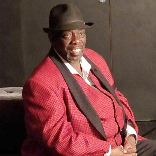 Lucky Peterson no sábado (Foto: Divulgação)