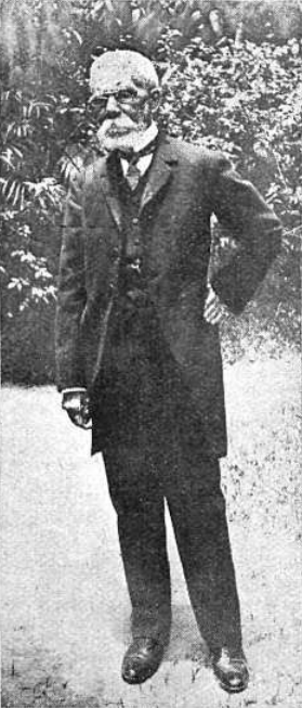 Fotografia do escritor Machado de Assis publicada em uma revista argentina onde o autor aparecia com traços nitidamente negros (Foto: Arquivo Caras y Caretas/Reprodução)