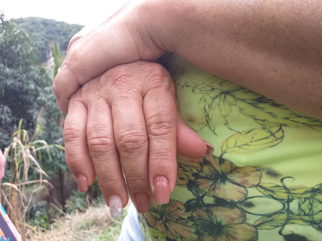 A mulher do comerciante, de 45 anos, conseguiu fugir e chamar a polícia (Foto: Antônio Moreira / AT)