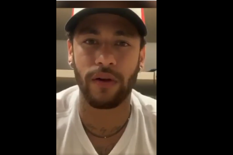 Neymar fez diversas postagens nas redes sociais e depois o perfil publicou um vídeo com fotos íntimas da modelo (Foto: Reprodução / Instagram)