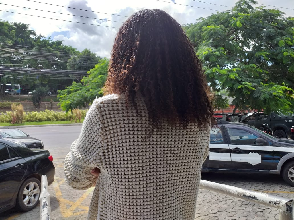 Estudante ainda estava pagando o celular que foi roubado (Foto: Simony Giuberti)