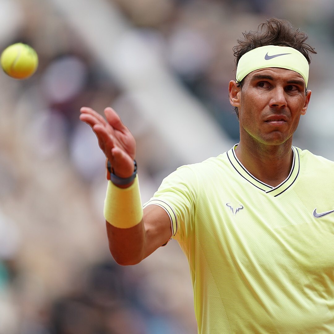 Rafael Nadal derrotou nesta sexta-feira (7) com facilidade o suíço Roger Federer, um de seus maiores rivais no circuito profissional (Foto: Divulgação/Nicolas Gouhier)
