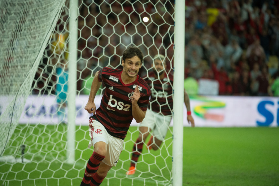 Rodrigo Caio (Foto: Alexandre Vidal/ Flamengo/ Divulgação)