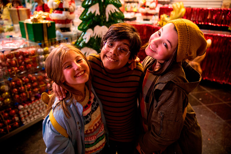 Lorena Queiroz, Pedro Miranda e Giulia Benite estarão em "10 horas para o Natal. (Foto: Fabio Braga)