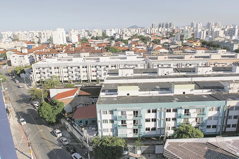 Imagem ilustrativa da imagem Moradores sem energia após barulho de explosão em Jardim Camburi, em Vitória