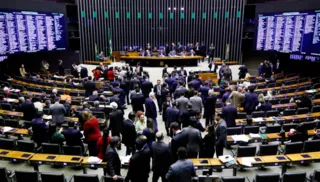 Imagem ilustrativa da imagem No Parlamento, quem “parla” mais?