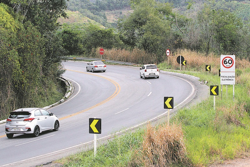 BR-262, em Domingos Martins: a maior parte dos equipamentos está prevista para ser instalada ao longo da via (Foto: Leone )