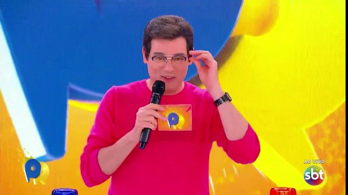 Hoje, aos 52 anos, ele comemora 25 anos de SBT (Foto: Divulgação / SBT)