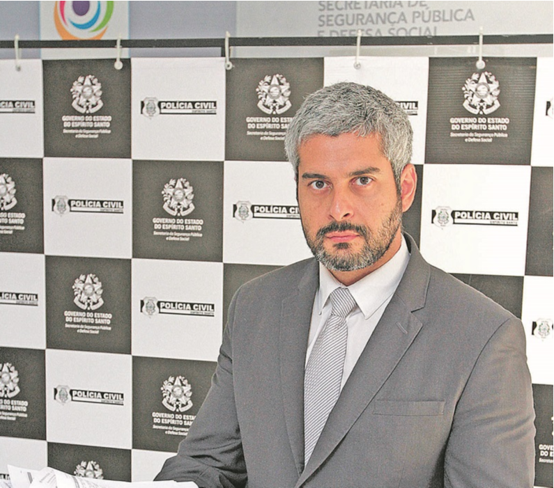 Delegado Brenno Andrade orienta que encontros sejam em locais públicos (Foto: Leone Iglesias - 02/04/19)