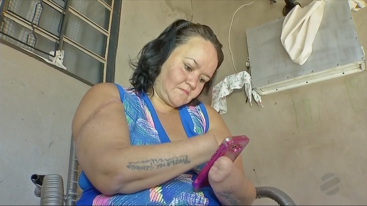 Geziane Buriola da Silva ficou 20 dias em uma Unidade de Terapia Intensiva (Foto: Reprodução/ TVCA)