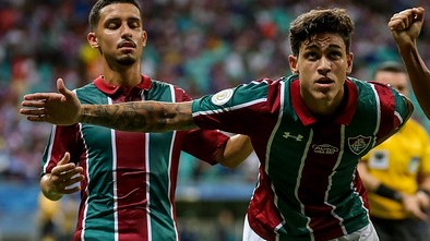 Pedro comemora gol pelo Fluminense (Foto: Lucas Merçon/Fluminense)