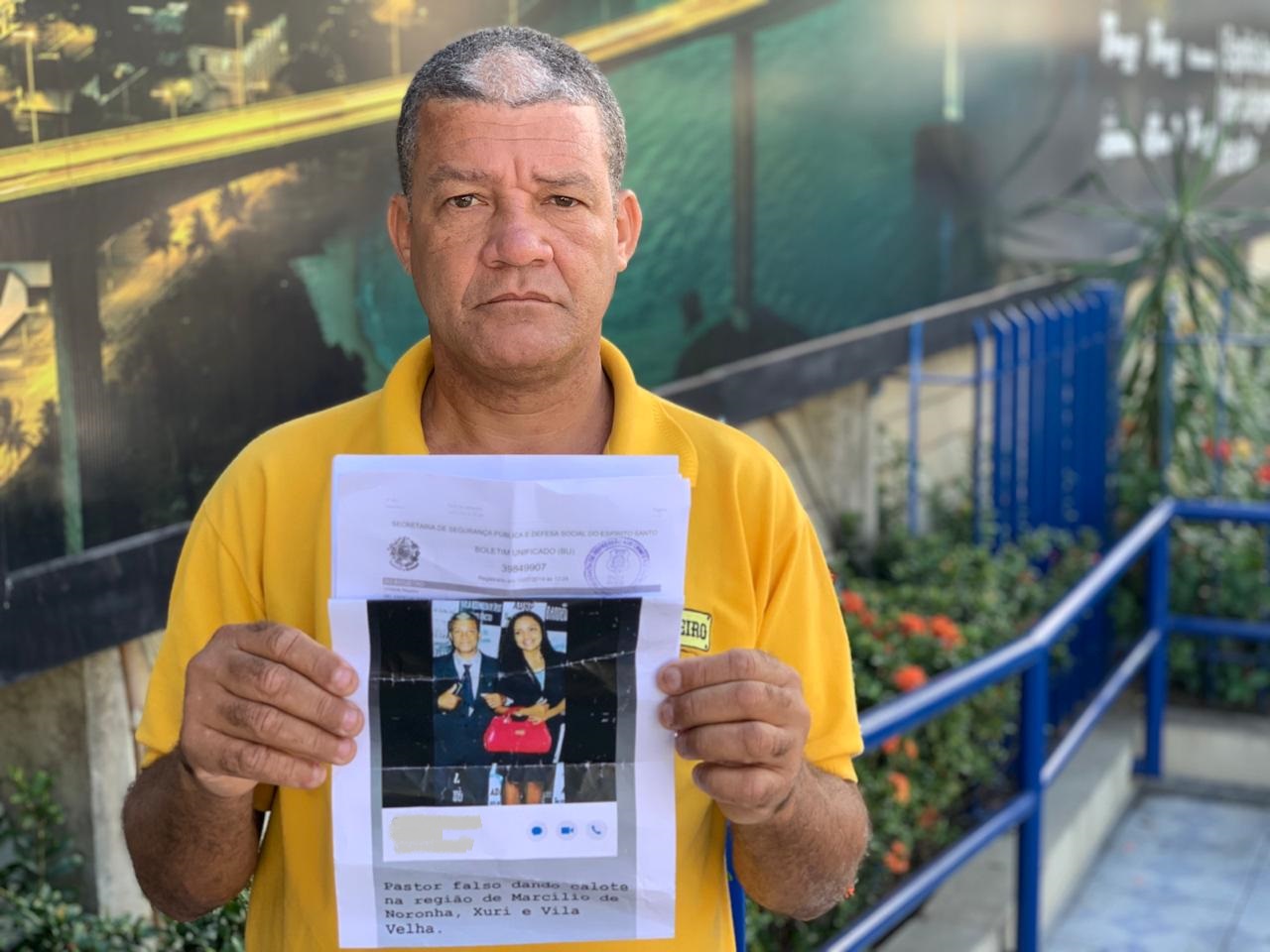 O promotor de vendas prestou queixa na Delegacia de Repressão aos Crimes Eletrônicos (DRCE) (Foto: Kadidja Fernandes/AT)