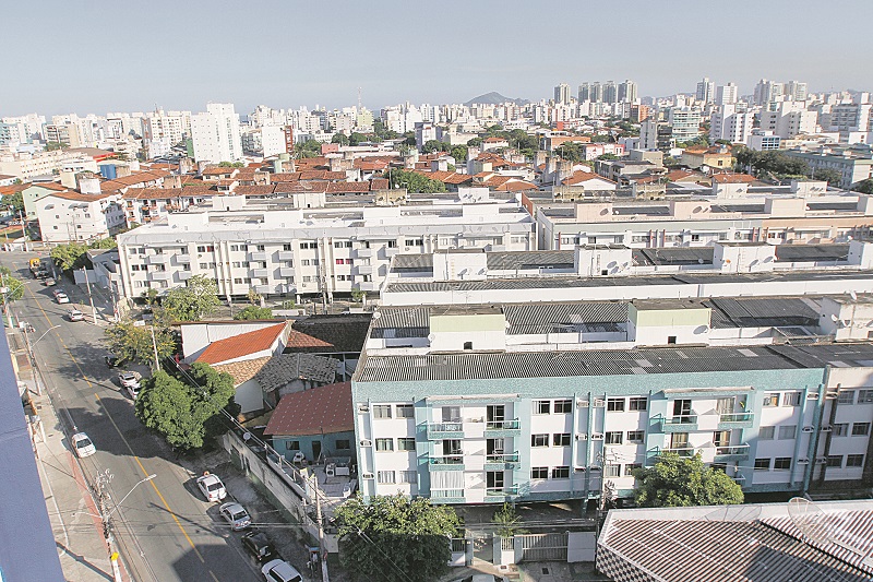 Jardim Camburi: unidade terá 5 mil metros, 300 vagas de estacionamento, oito lojas, academia e praça de alimentação (Foto: Leone Iglesias - 23/05/2019)