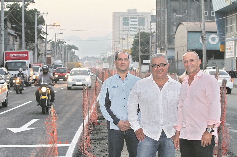 Na fotoPaulo Frizera (camisa rosa)Bruno Denarde (camisa azul)Welington Gonçalves (camisa branca) (Foto: Foto Beto Morais)