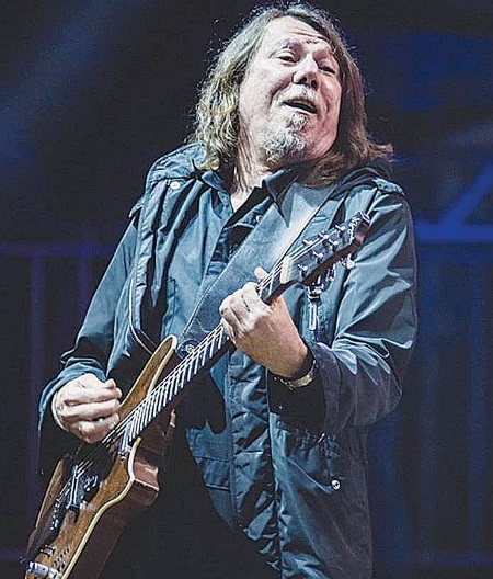 O paraibano Lenine fará sua estreia no primeiro dia do festival (Foto: Divulgação)