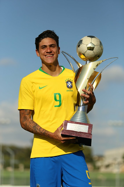 Pedro foi campeão no Torneio de Toulon, mas não brilhou (Foto: Fernando Torres/CBF)