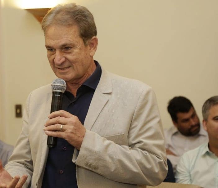(Jones Cavaglieri está otimista com a possibilidade de Aracruz sediar a refinaria de petróleo do grupo Noxis. Foto: Reprodução/Facebook)