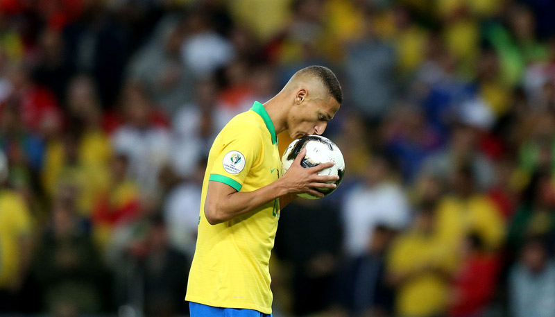Richarlison, do Brasil, momentos antes do pênalti (Foto: Wilton Júnior / Agência Estado)