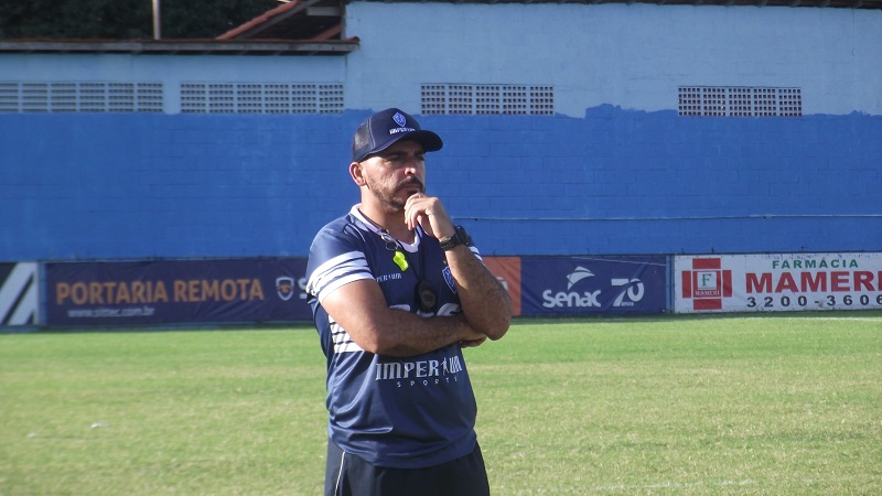 Wesley Martinelli foi campeão do Capixabão deste ano e da Copa Espírito Santo de 2018 no comando do Vitória (Foto: Alberto Gonçalves/Vitória FC)