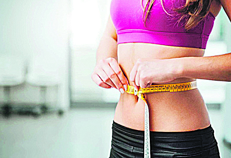 Abdominoplastia é indicada para retirar o excesso de pele do abdômen (Foto: Thinkstock)